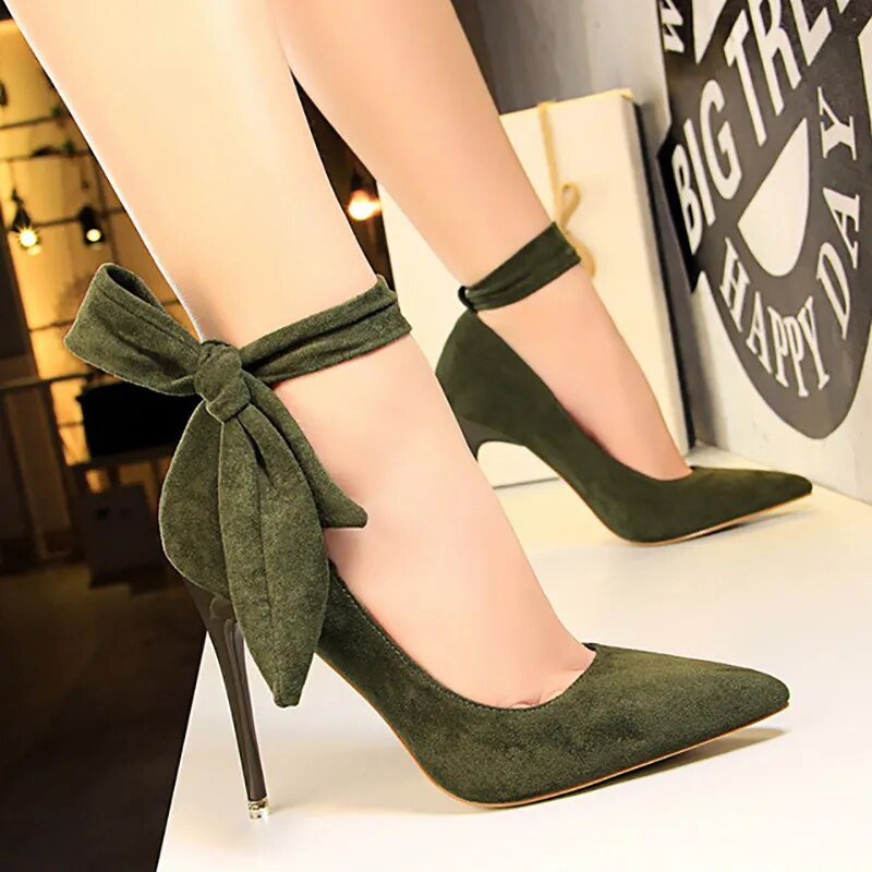 Scarpin Salto Alto Fino