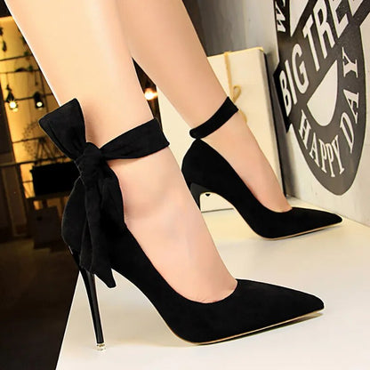 Scarpin Salto Alto Fino