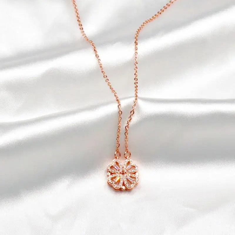 Colar Trevo de Coração Banhado em Ouro 18K [COMPRE 1, LEVE 3]